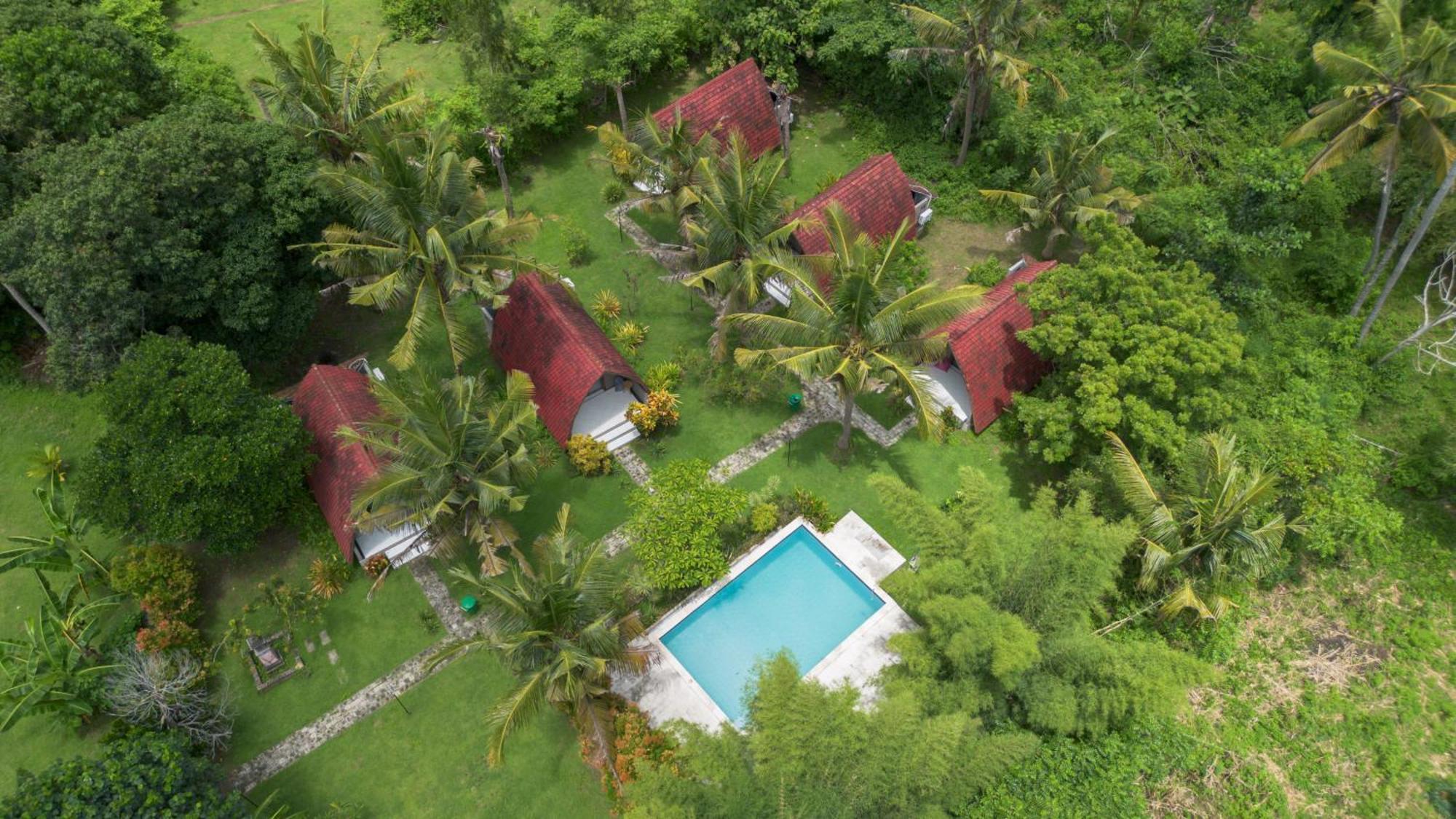 อาปิต ลาวัง วิลลา แอนด์ เรสโต Hotel Batununggul ภายนอก รูปภาพ