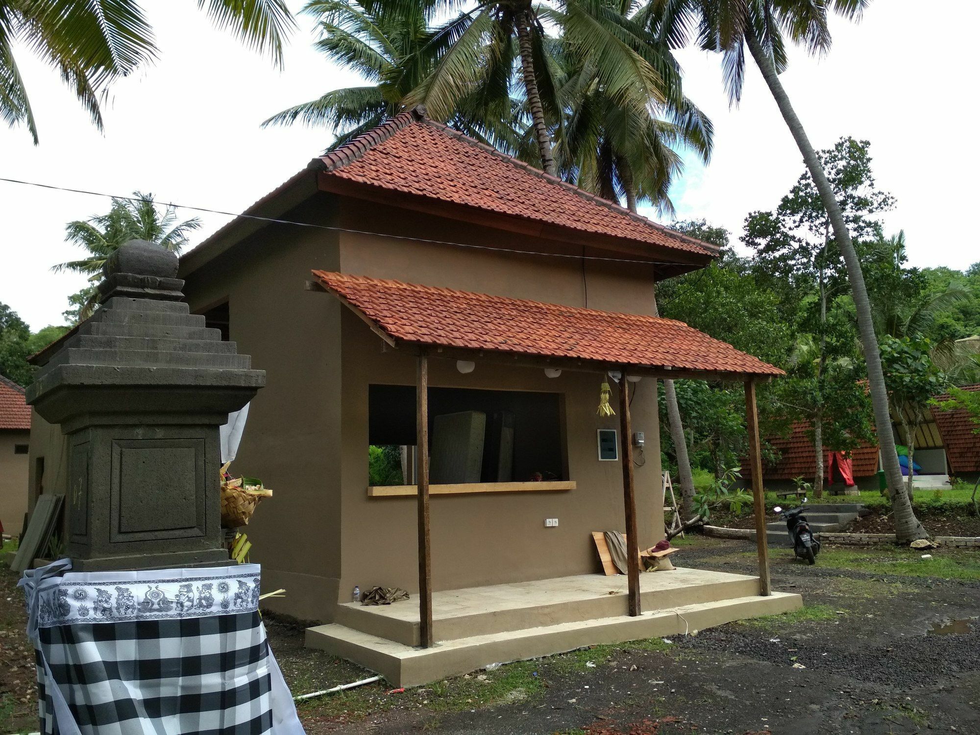 อาปิต ลาวัง วิลลา แอนด์ เรสโต Hotel Batununggul ภายนอก รูปภาพ